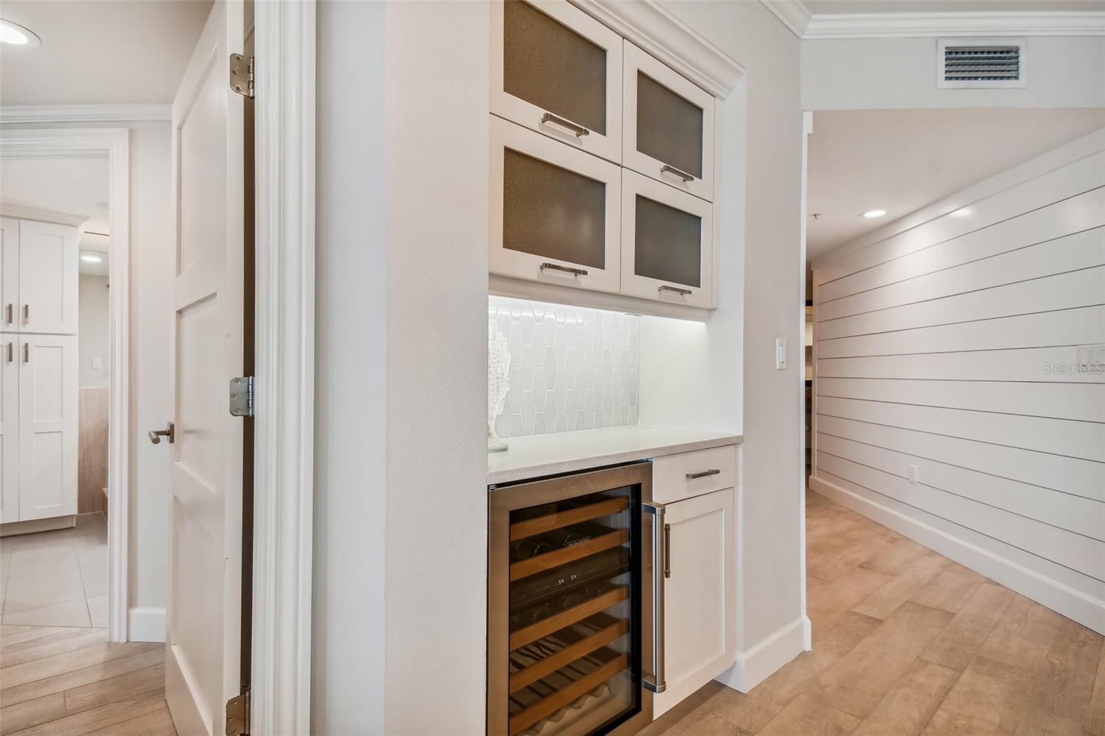 TIDES BEACH CLUB CONDO - Residential