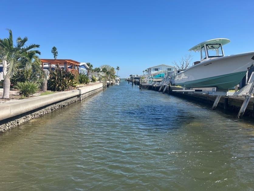 LONGBOAT KEY - Land