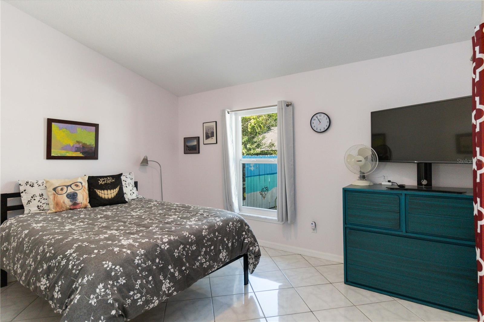 KINGS PARK UNIT 3 - Residential