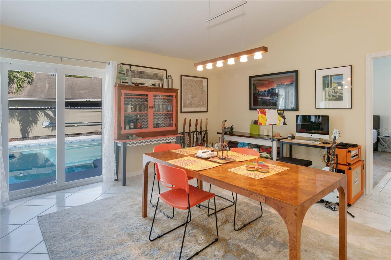 KINGS PARK UNIT 3 - Residential
