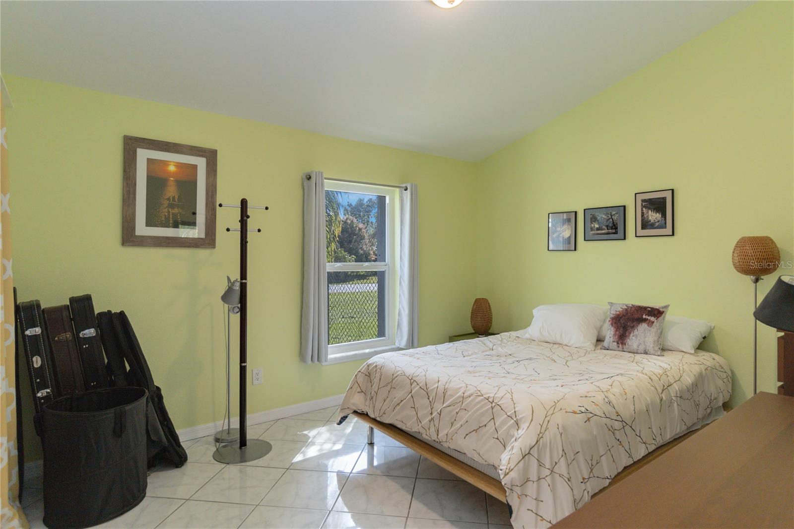 KINGS PARK UNIT 3 - Residential