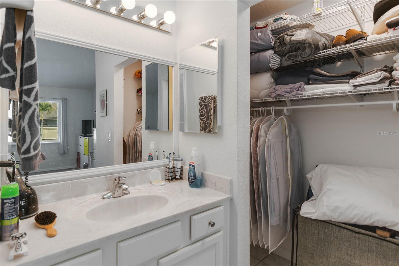 KINGS PARK UNIT 3 - Residential