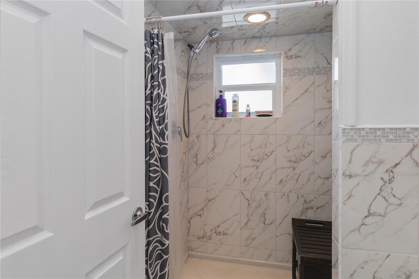 KINGS PARK UNIT 3 - Residential