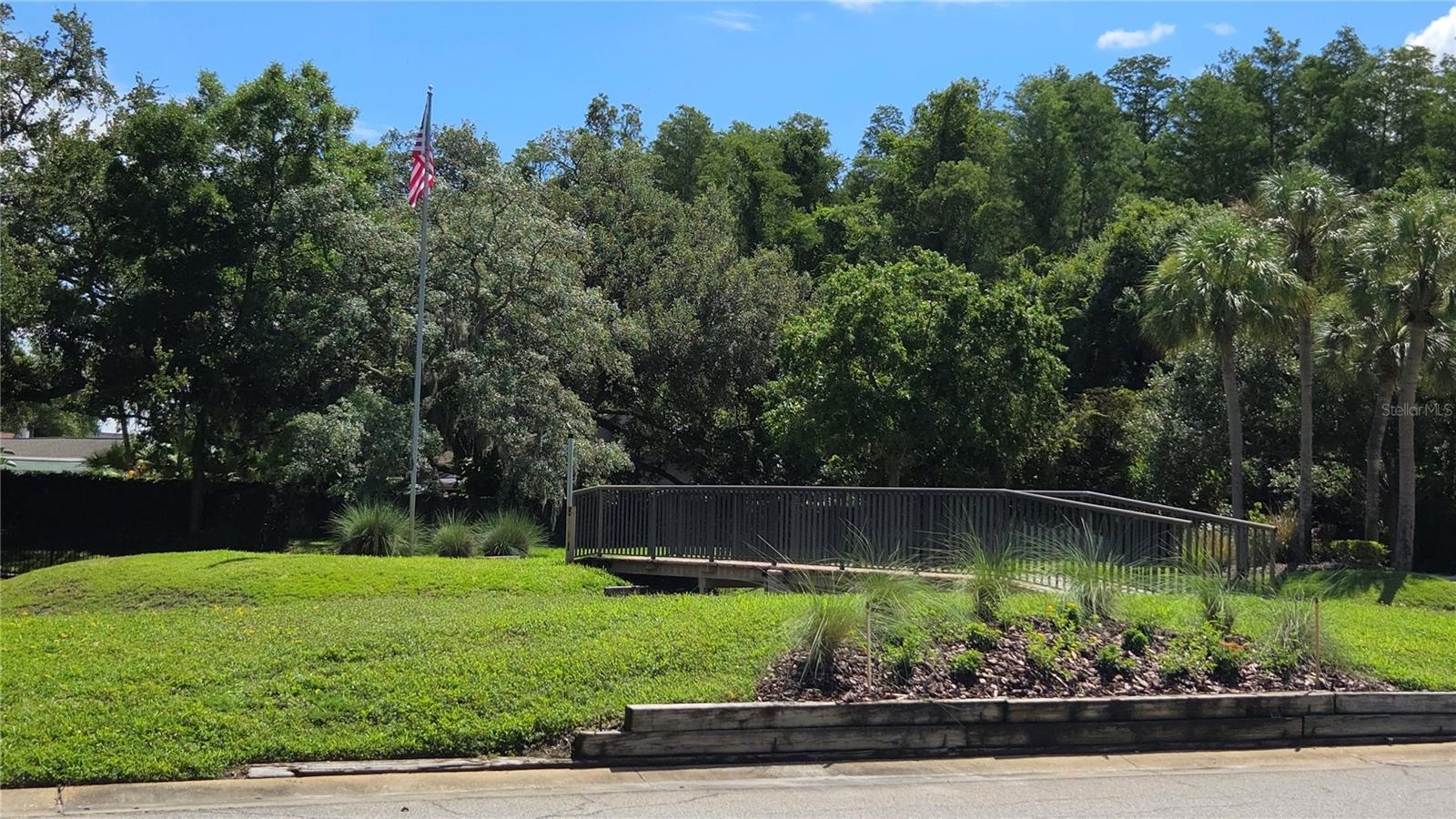 CARROLLWOOD VILLAGE GREENFIELD - Residential