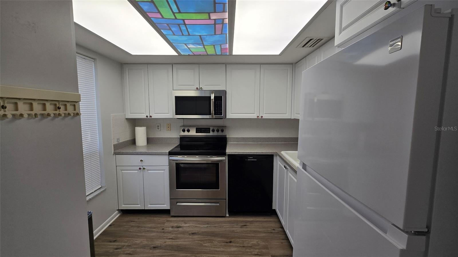 CARROLLWOOD VILLAGE GREENFIELD - Residential
