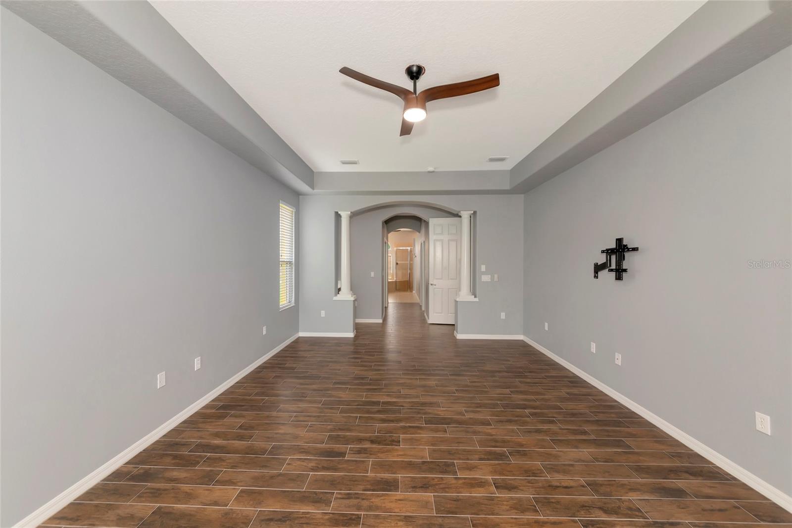 COUNTRY MEADOWS PH I - Residential