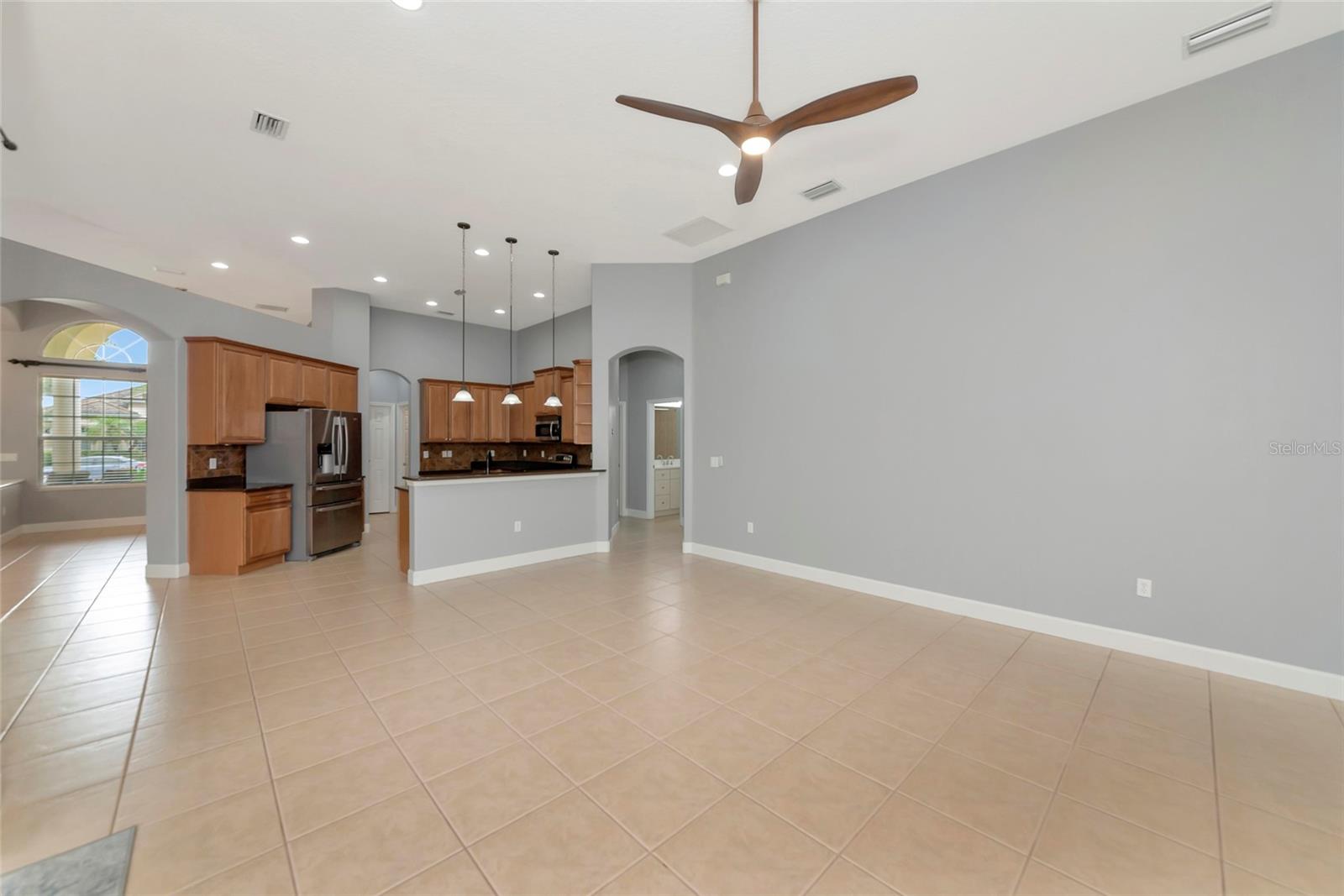 COUNTRY MEADOWS PH I - Residential
