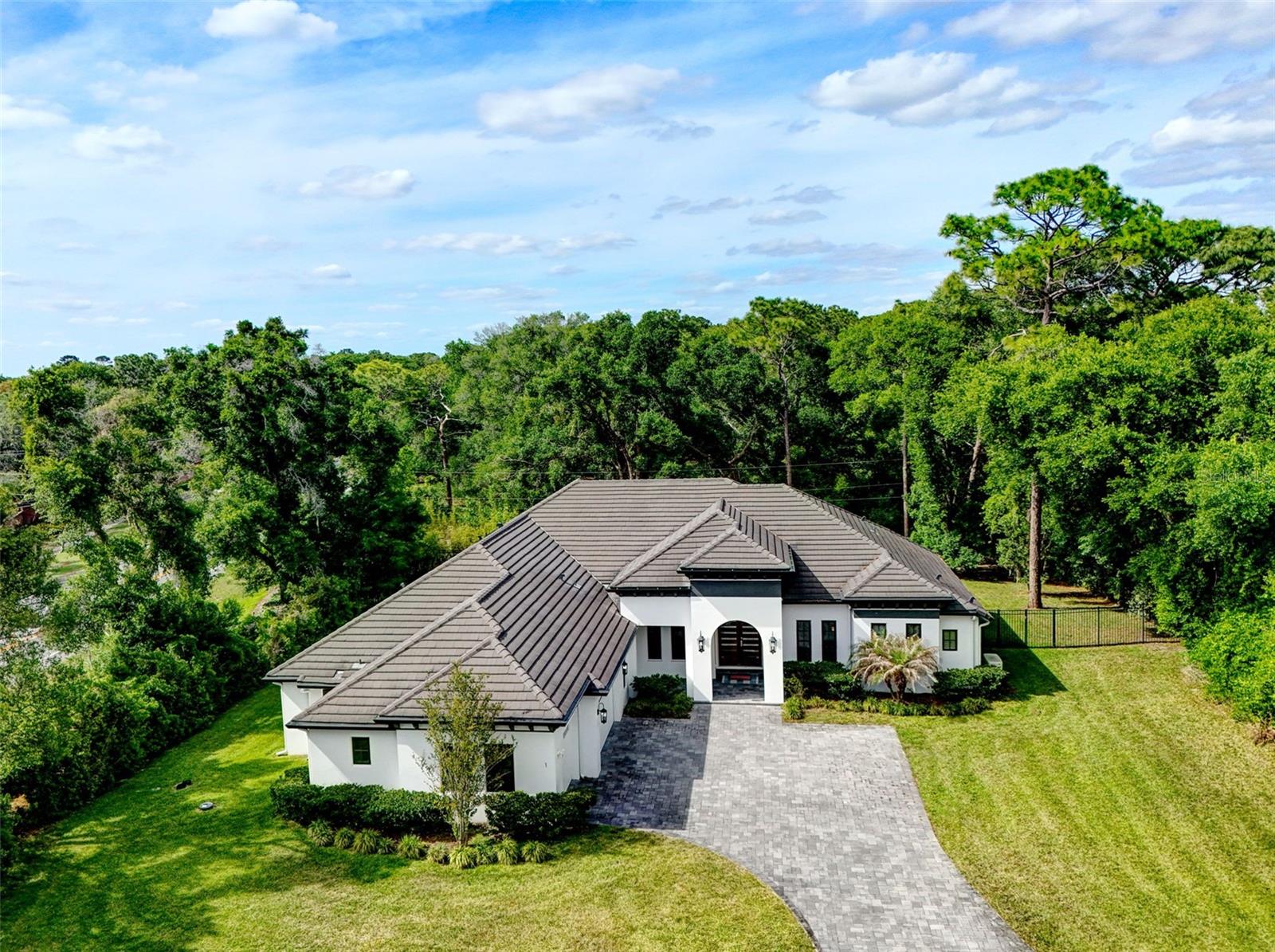 RAVENSBROOK - Residential