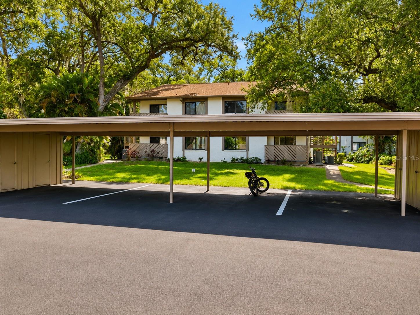 YORKTOWN AT BEACON PLACE - Residential