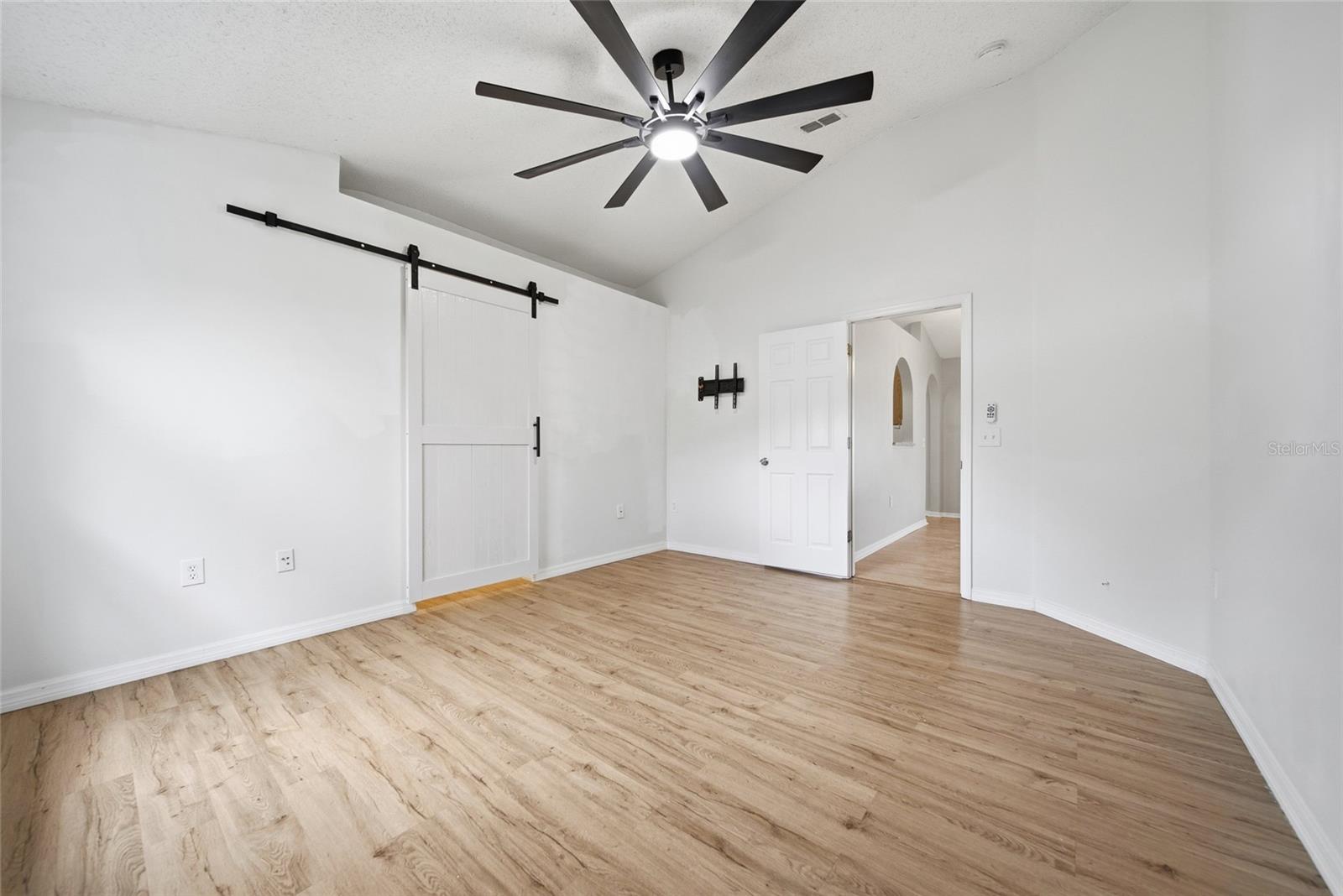 SOUTH FORK UNIT 1 - Residential