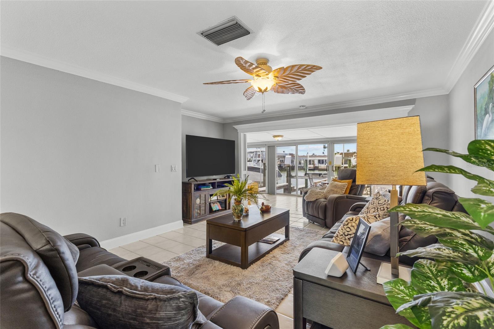 BOCA CIEGA POINT EAST - Residential