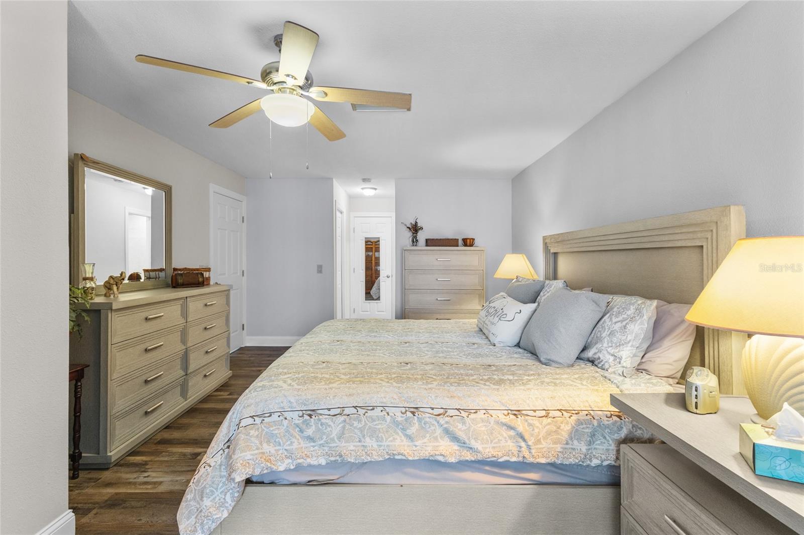 BOCA CIEGA POINT EAST - Residential