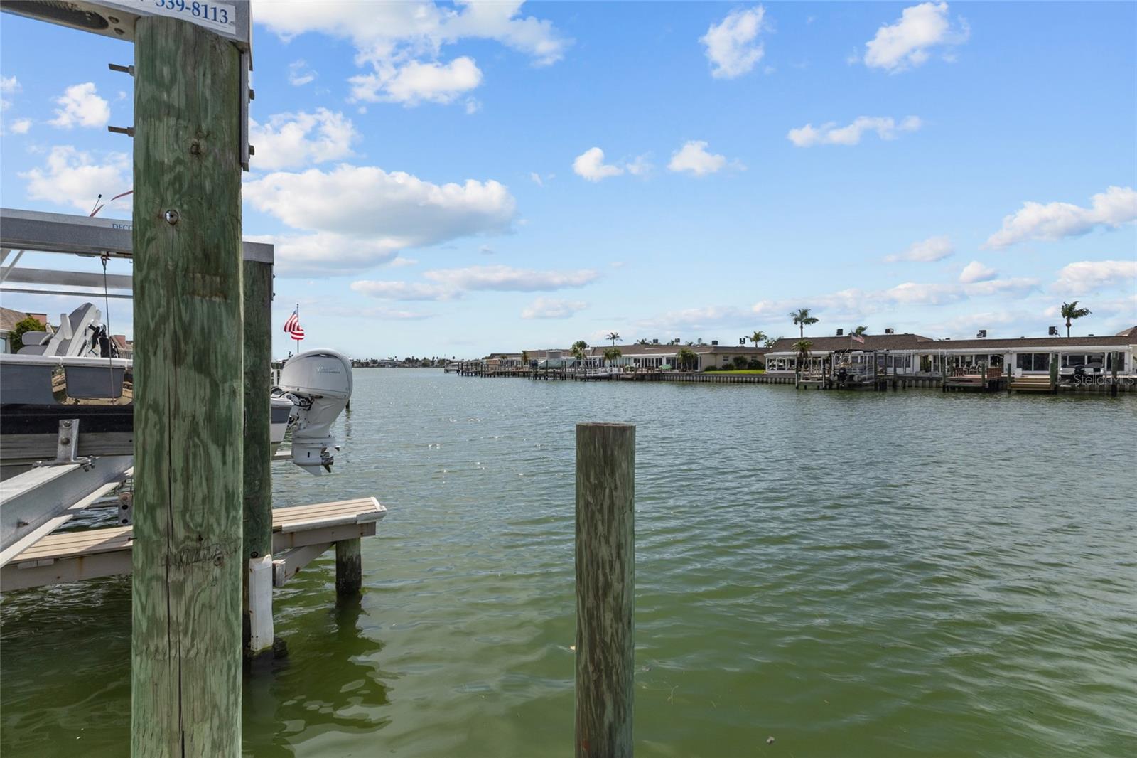 BOCA CIEGA POINT EAST - Residential