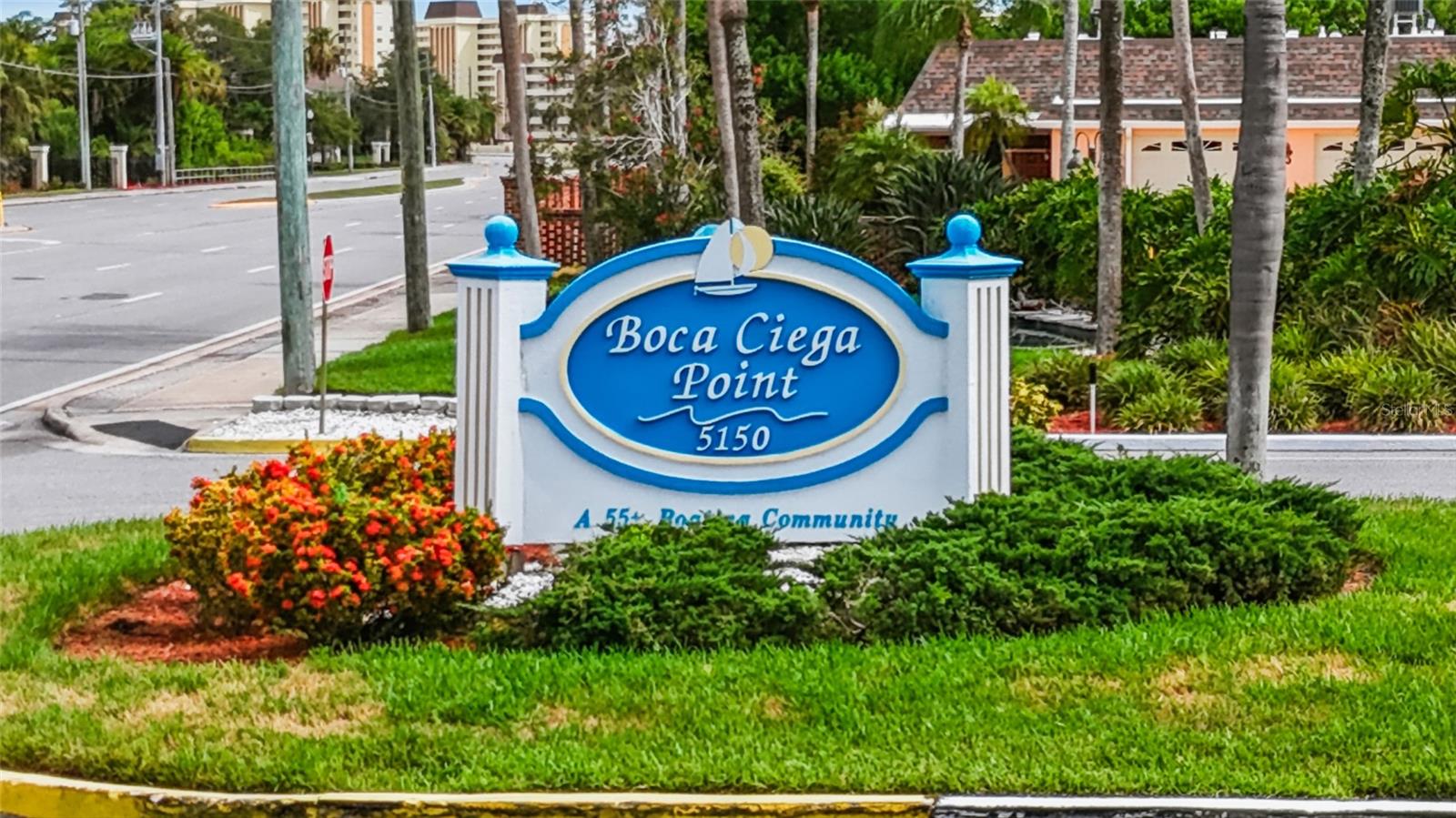 BOCA CIEGA POINT EAST - Residential