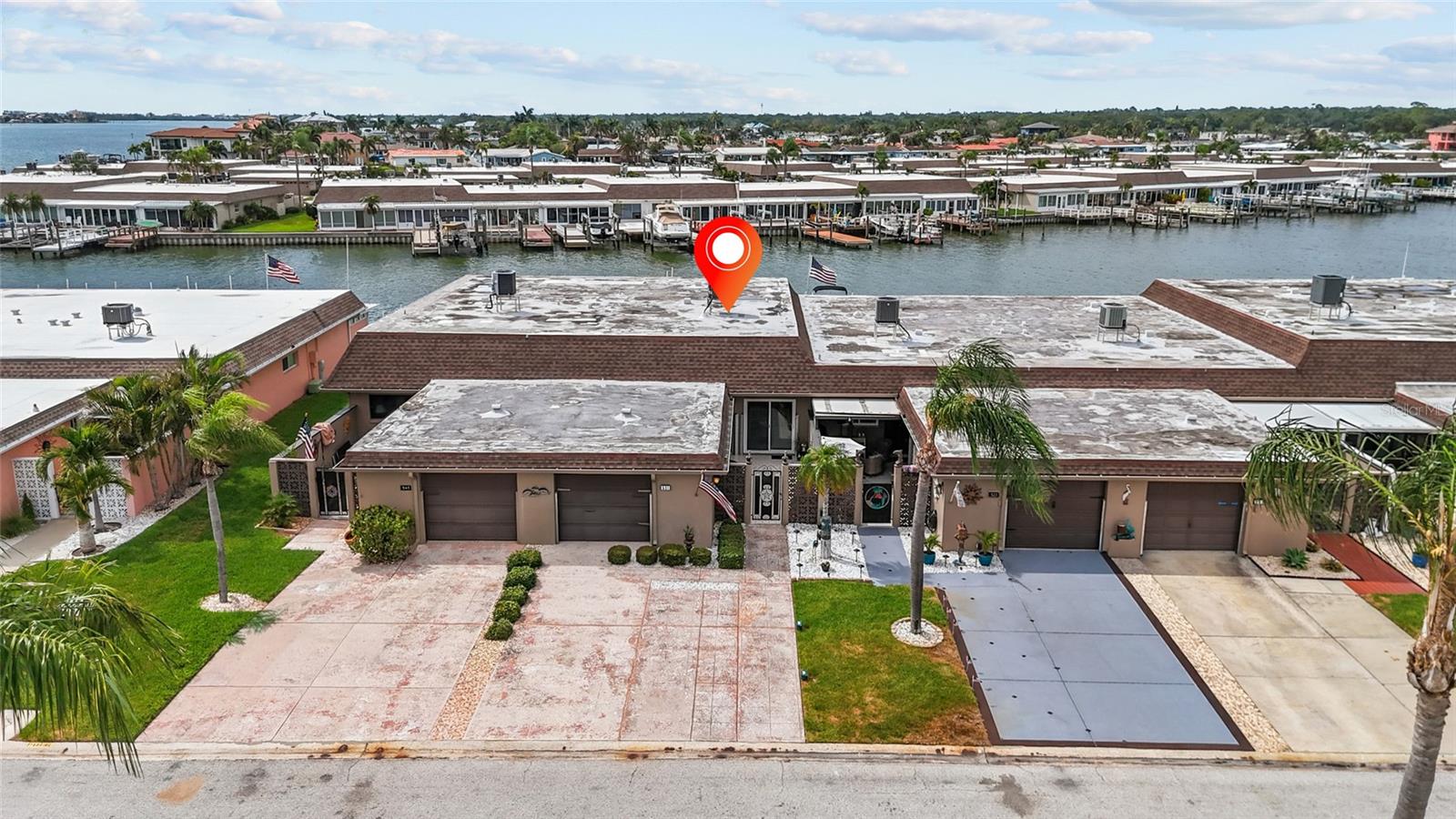 BOCA CIEGA POINT EAST - Residential