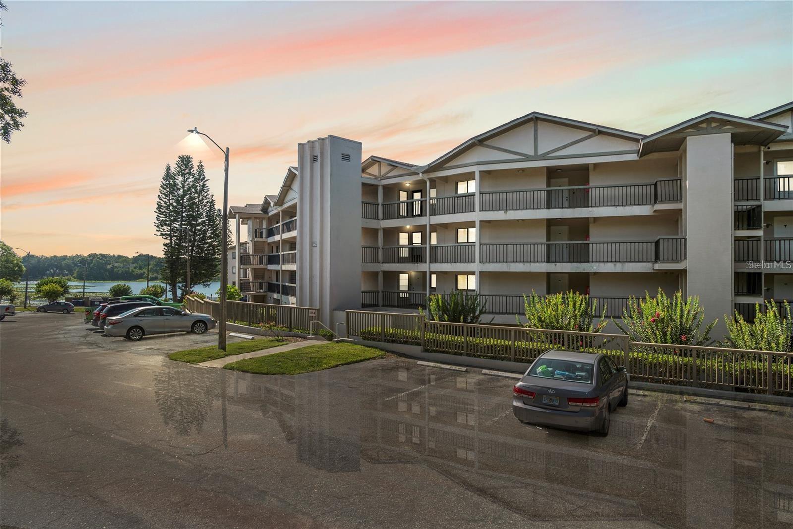 LAKE LOTUS CLUB 5 A CONDO REPLAT - Residential
