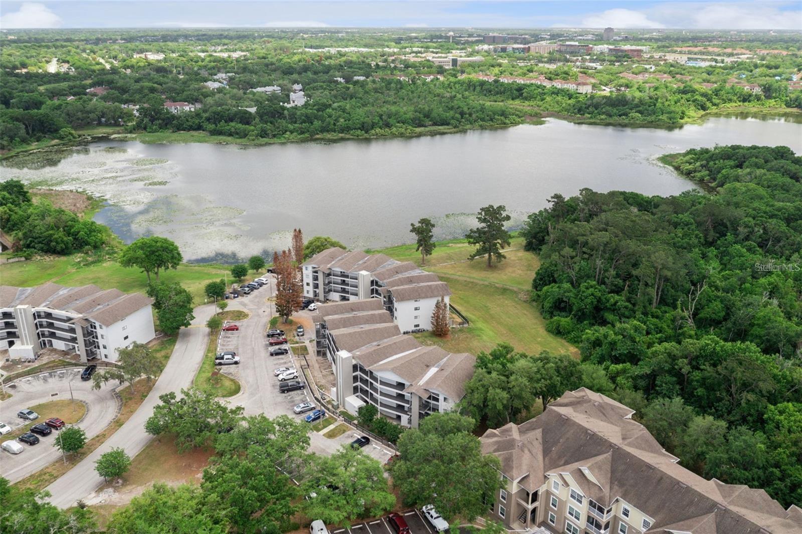 LAKE LOTUS CLUB 5 A CONDO REPLAT - Residential