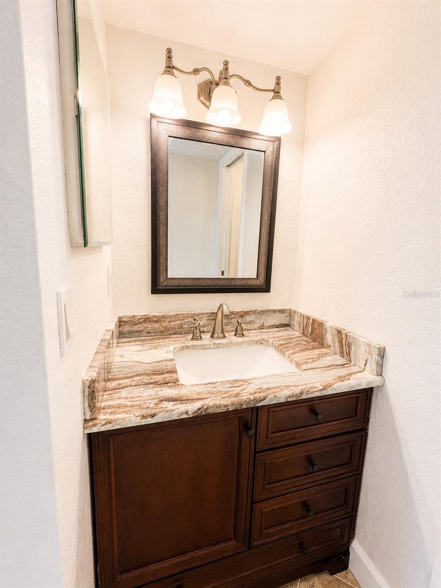LAKE LOTUS CLUB 5 A CONDO REPLAT - Residential