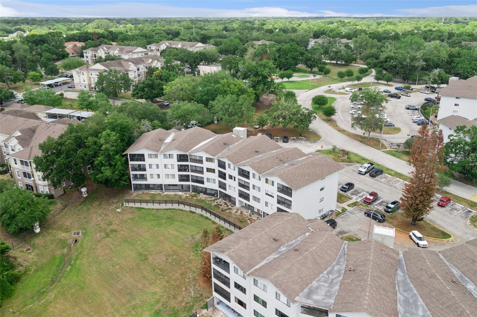 LAKE LOTUS CLUB 5 A CONDO REPLAT - Residential