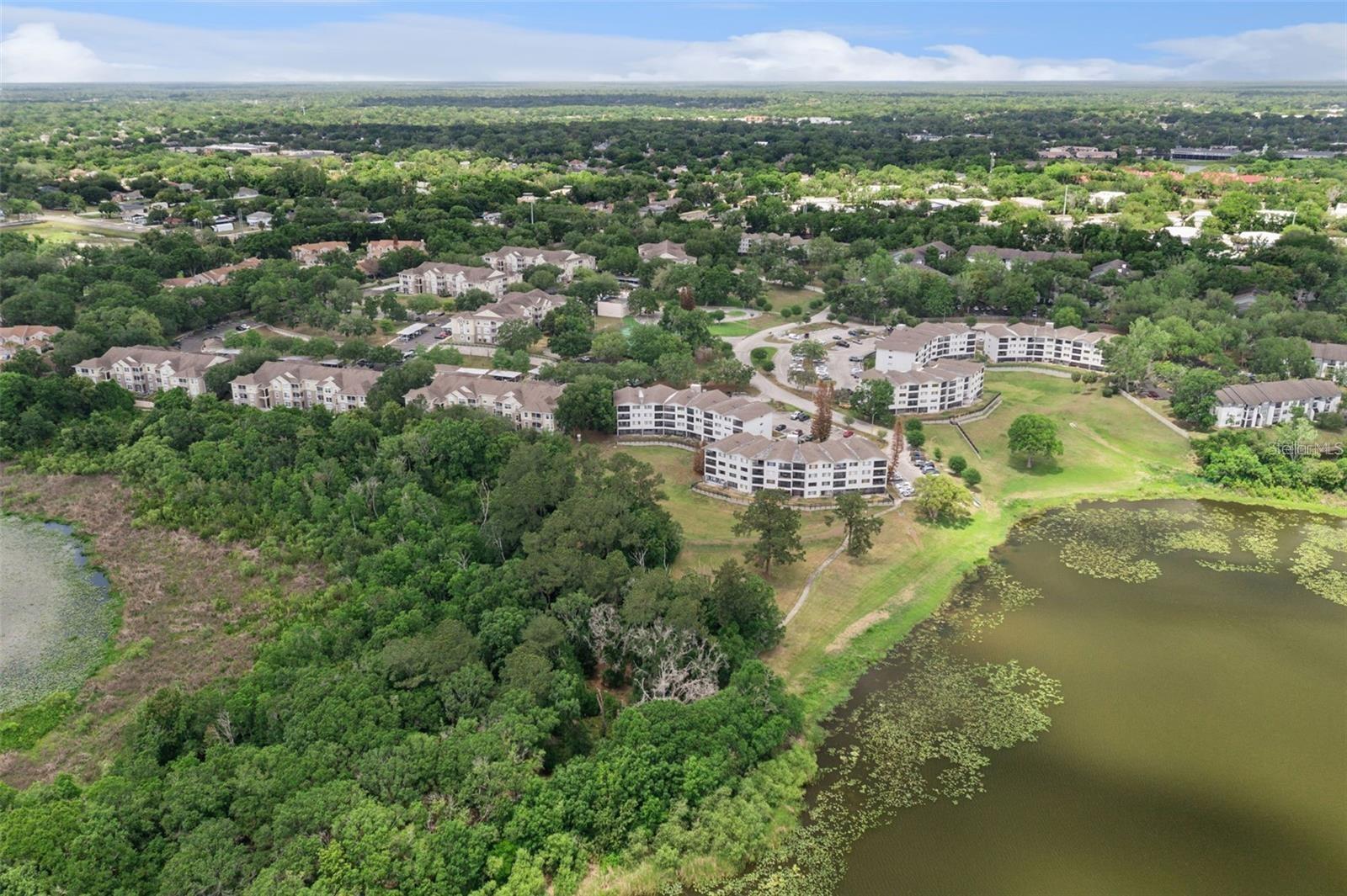 LAKE LOTUS CLUB 5 A CONDO REPLAT - Residential