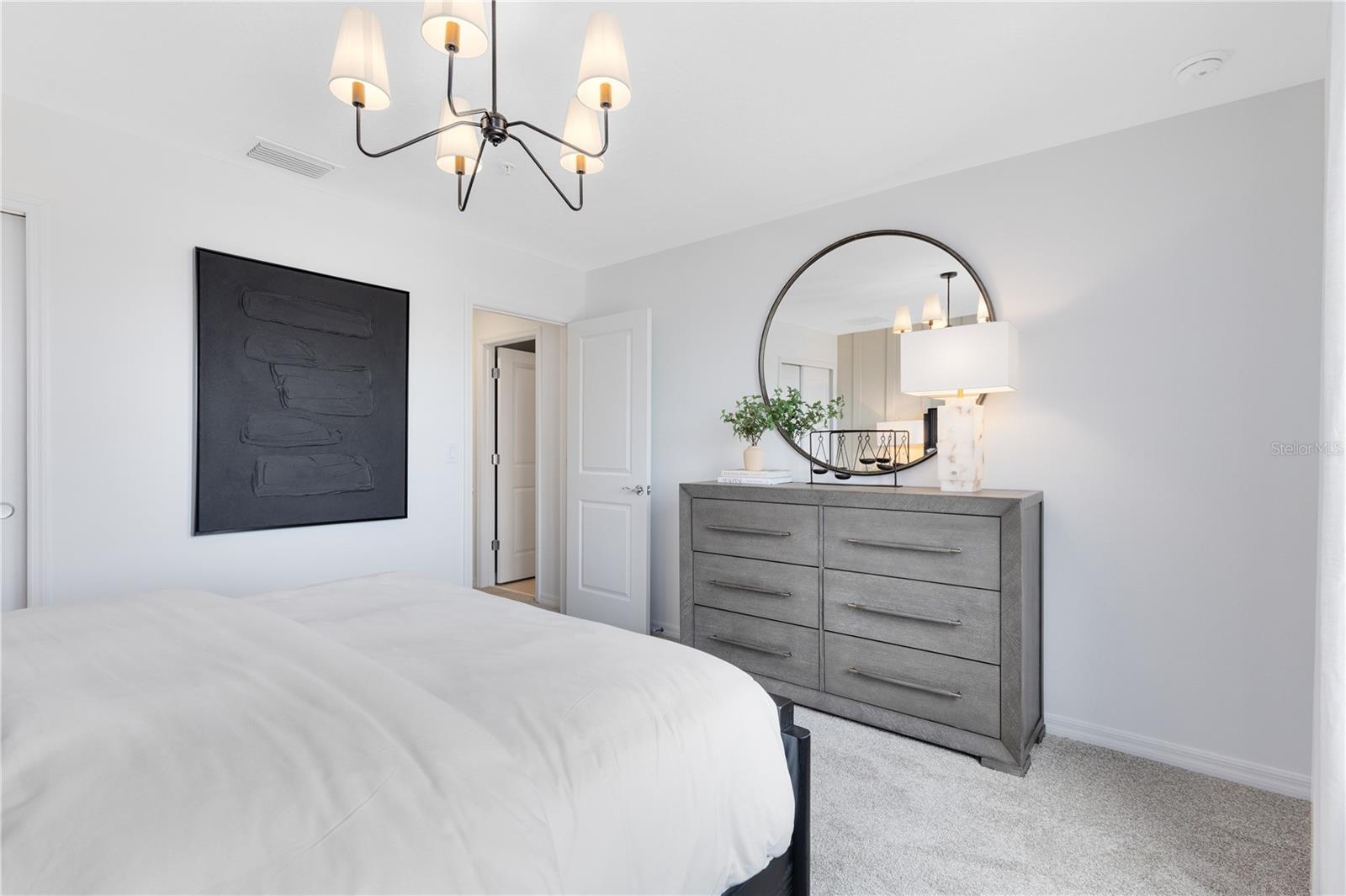 HARBOR SQUARE - Residential