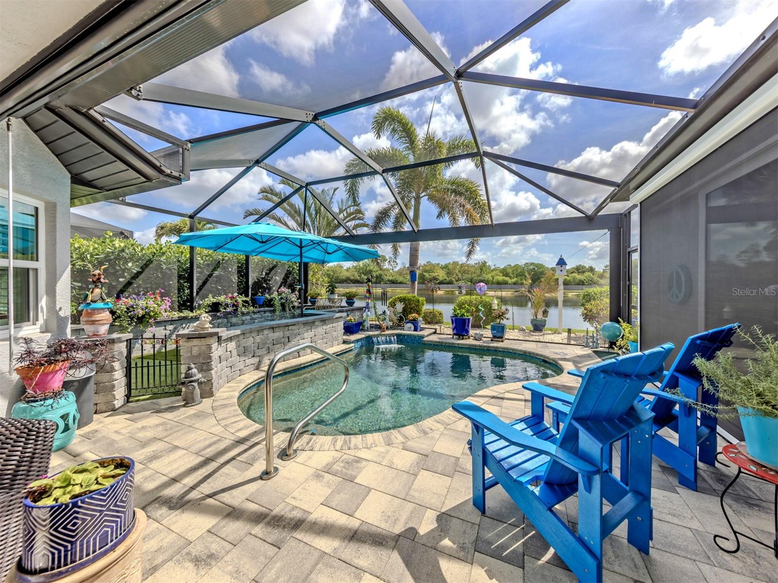 BLUE HERON POND - Residential