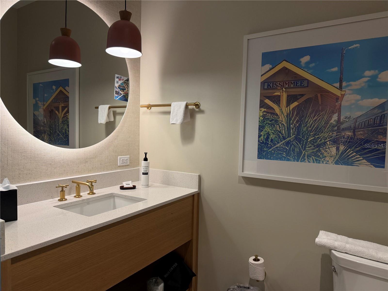 SUNSET WALK HOTEL CONDO PH 2-5 - Residential