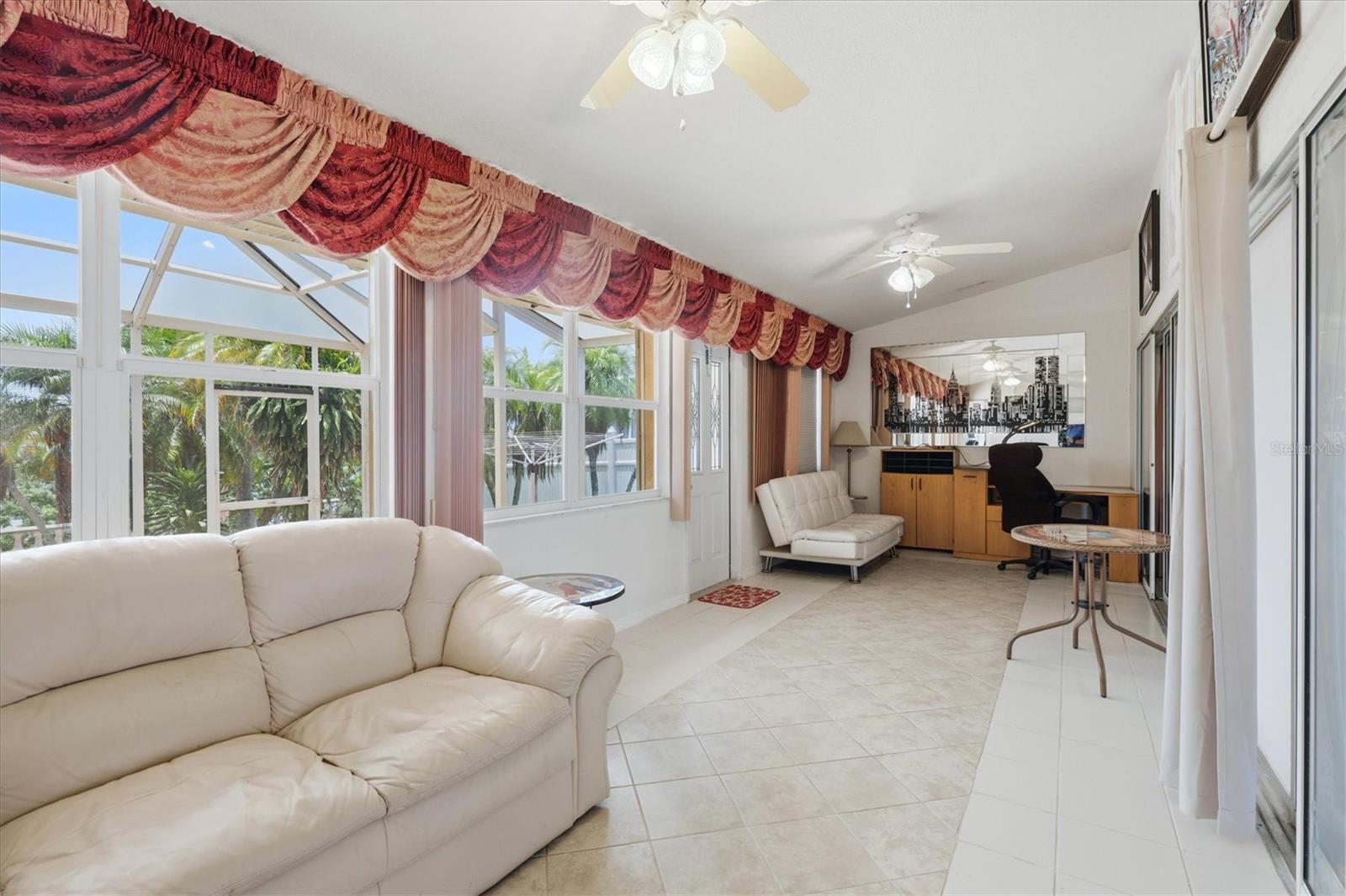 WARM MINERAL SPGS - Residential