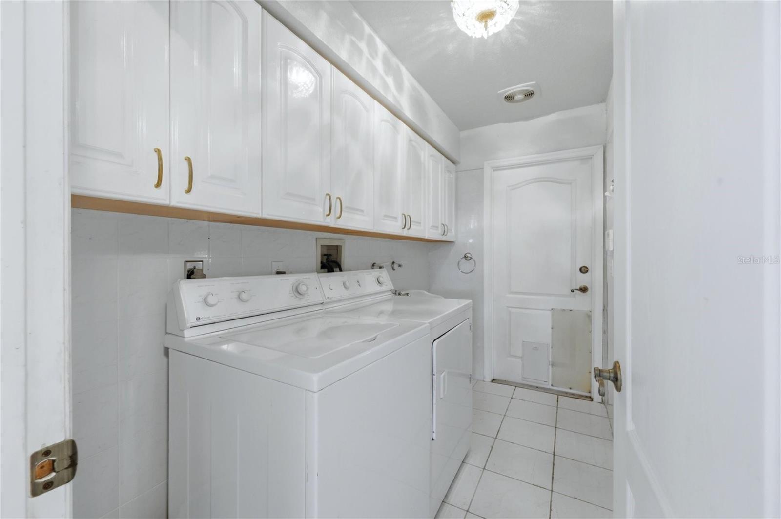 WARM MINERAL SPGS - Residential