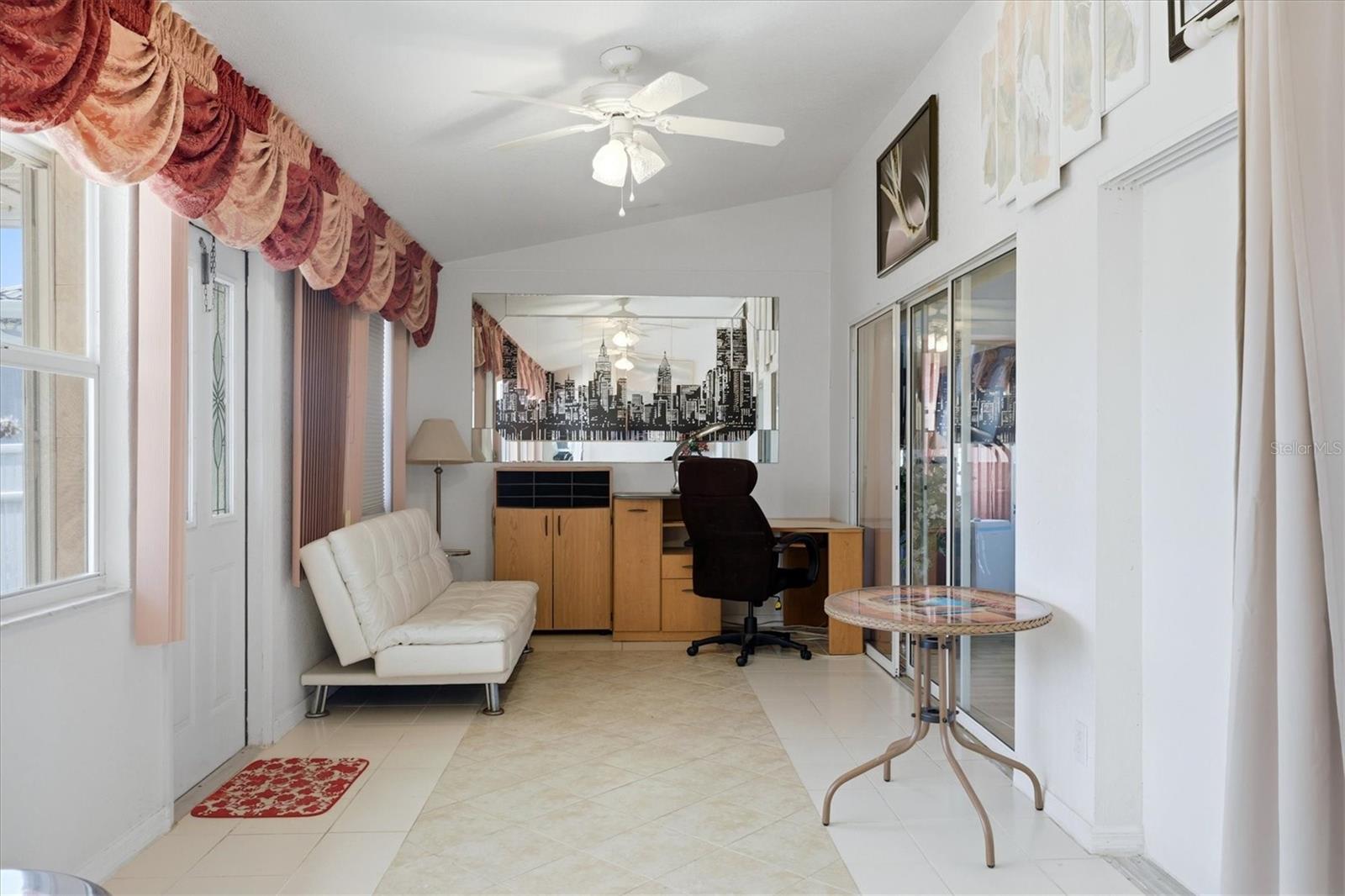 WARM MINERAL SPGS - Residential