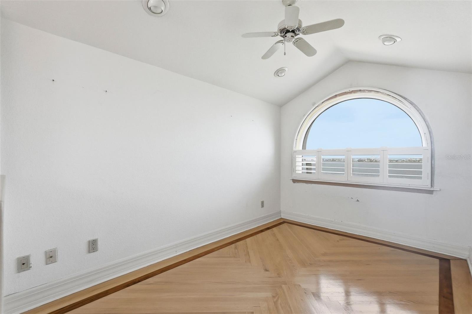 SKIMMER POINT PH III - Residential