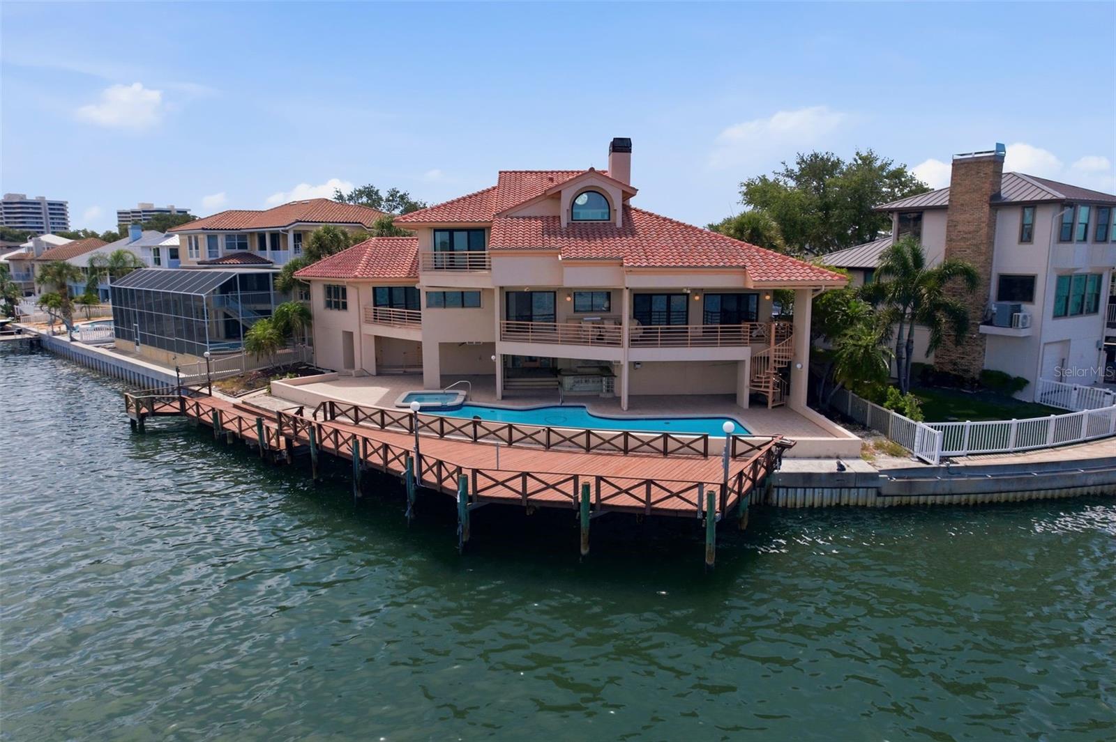 SKIMMER POINT PH III - Residential