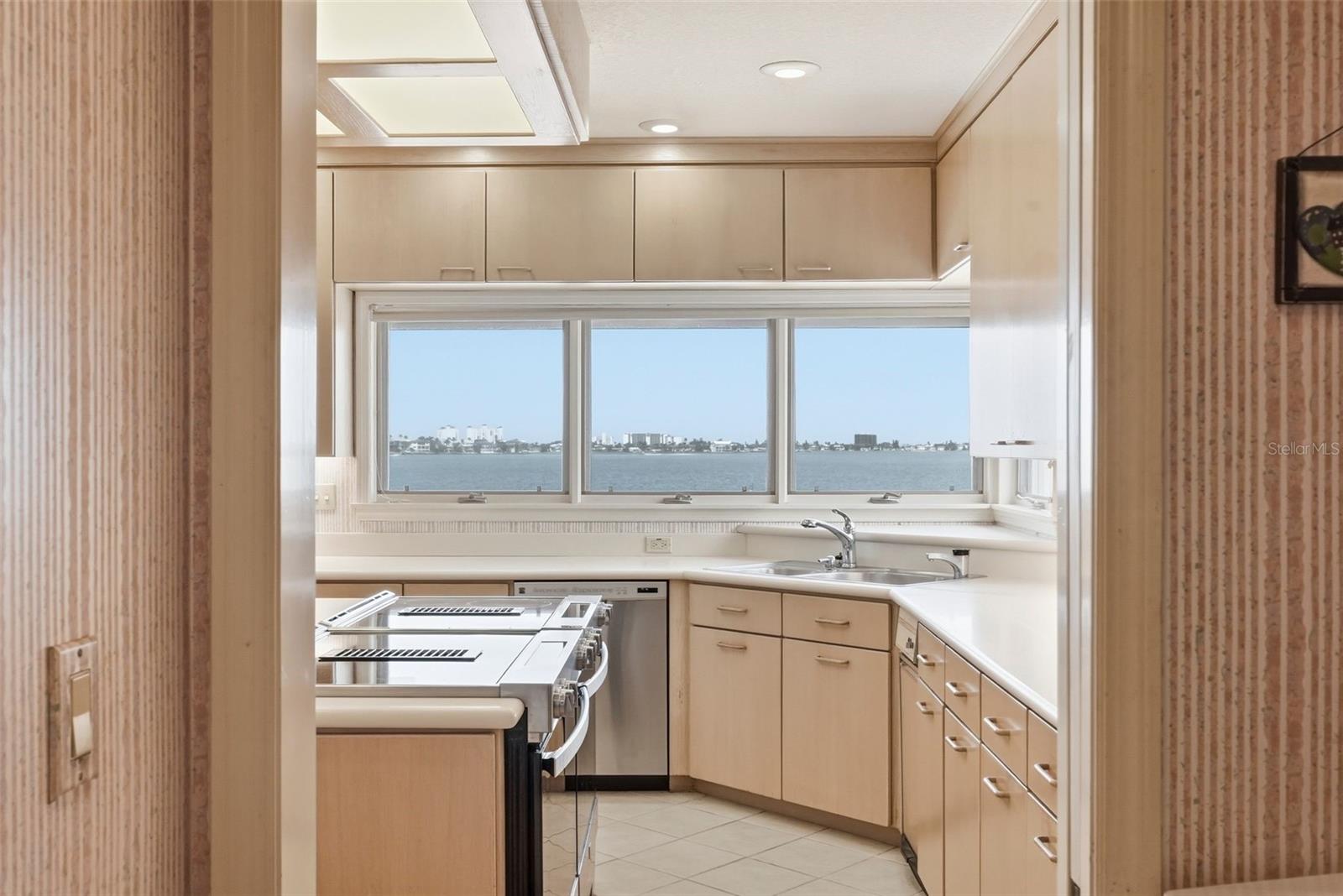 SKIMMER POINT PH III - Residential