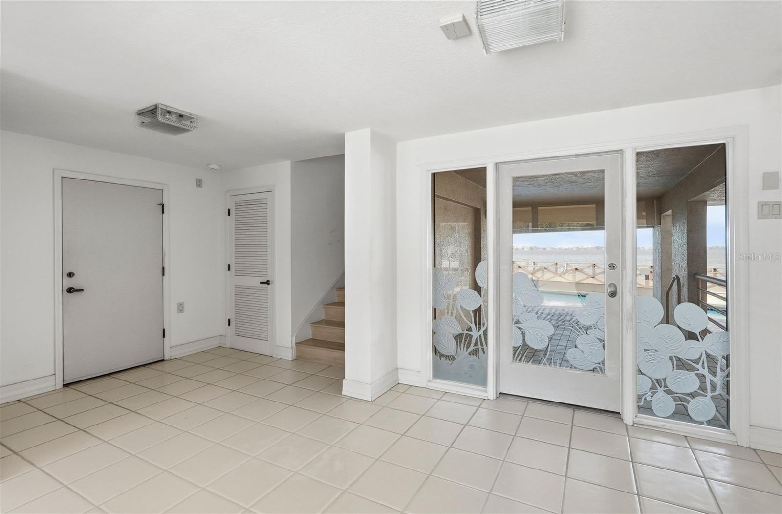 SKIMMER POINT PH III - Residential