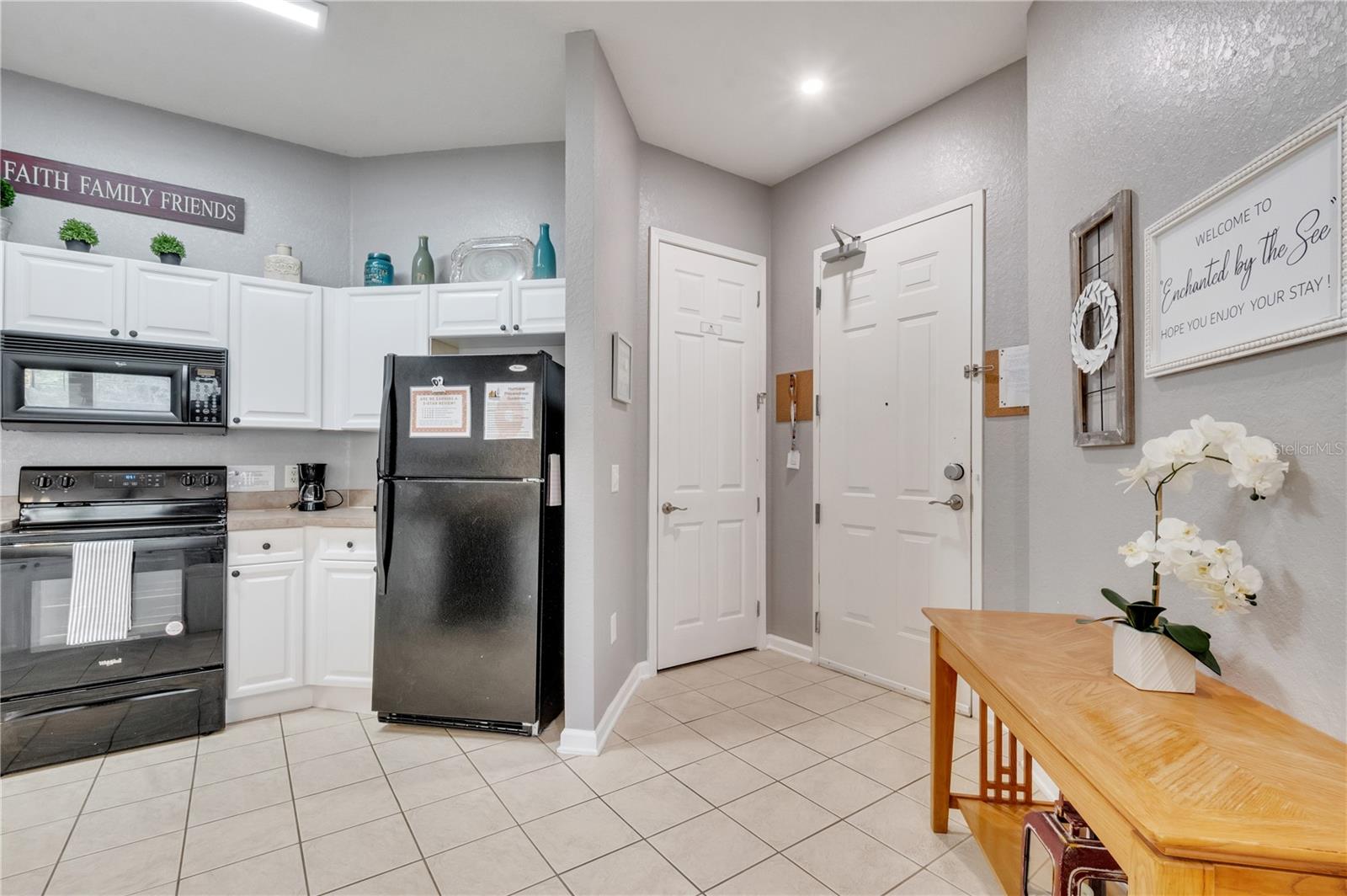 TERRACE RIDGE AT TOWN CENTER EAST CONDO - Residential