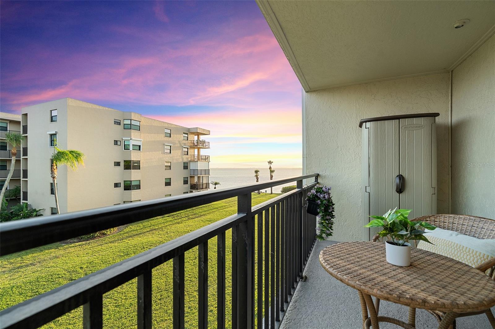 CANAVERAL BAY CONDO PH VIII - Residential
