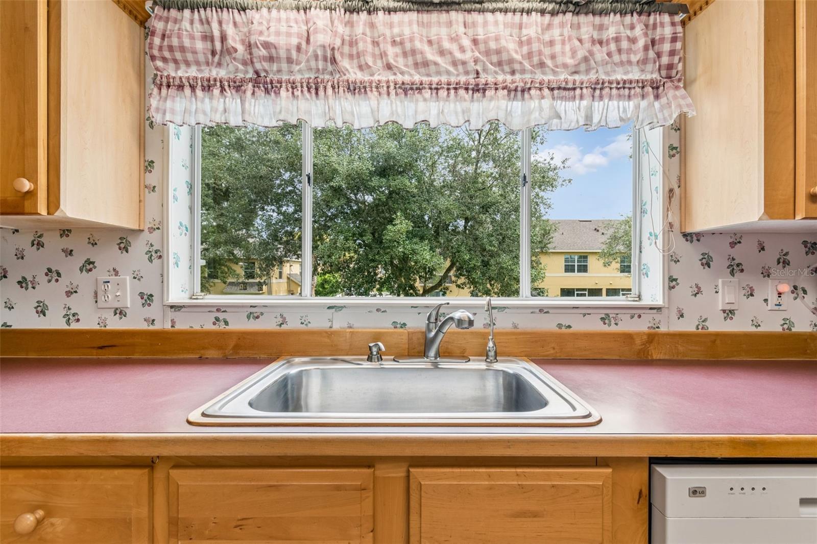ZEPHYR RIDGE - Residential