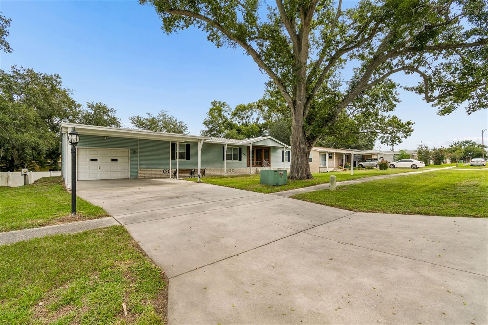 ZEPHYR RIDGE - Residential