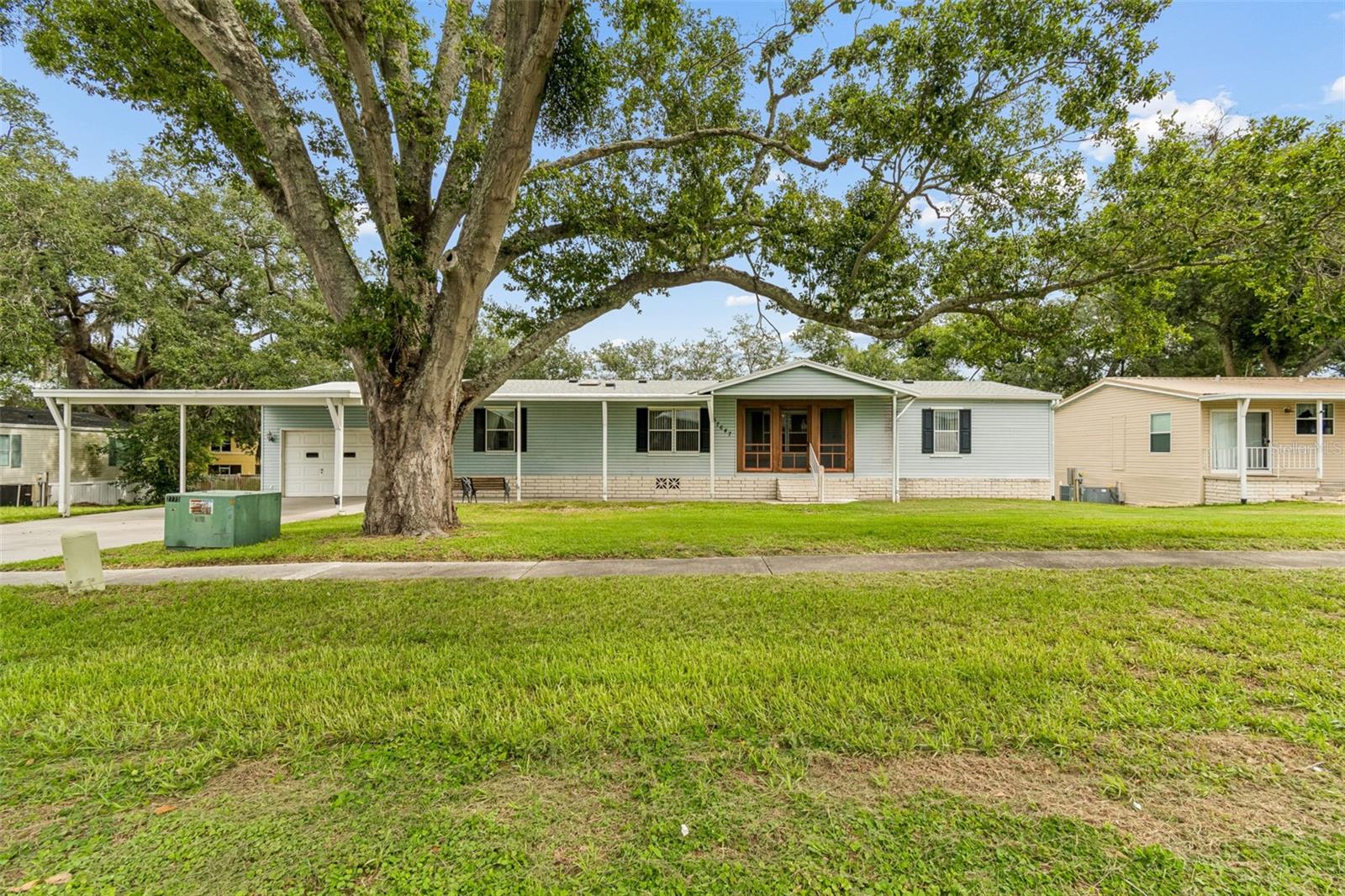 ZEPHYR RIDGE - Residential