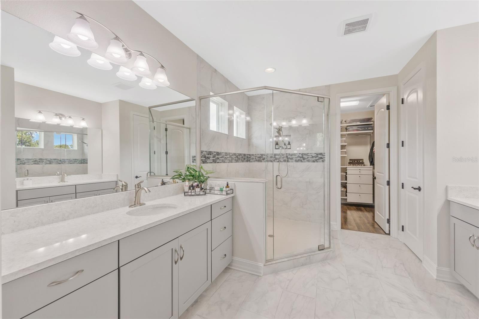 HIXON PRESERVE - Residential