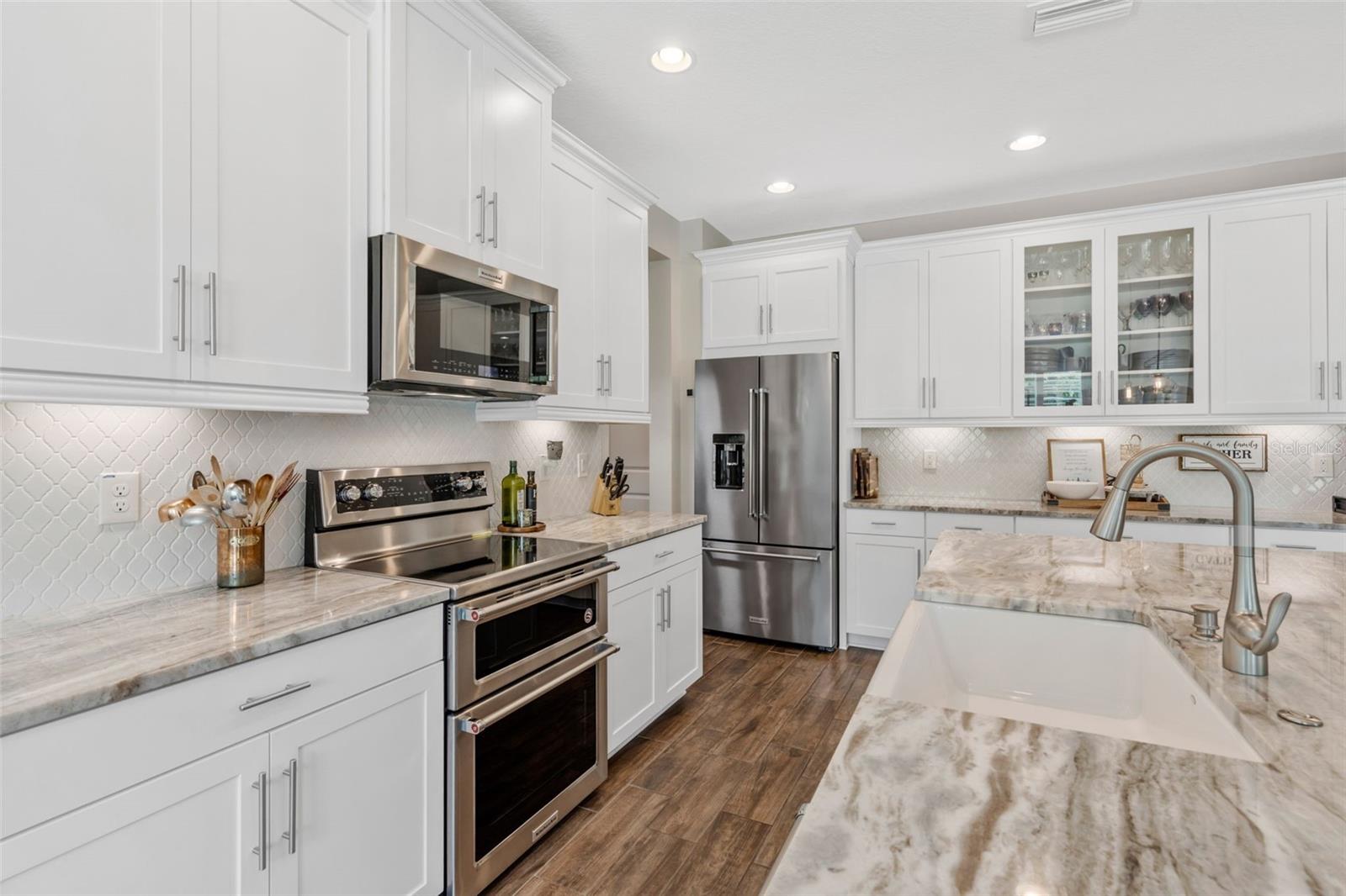 HIXON PRESERVE - Residential
