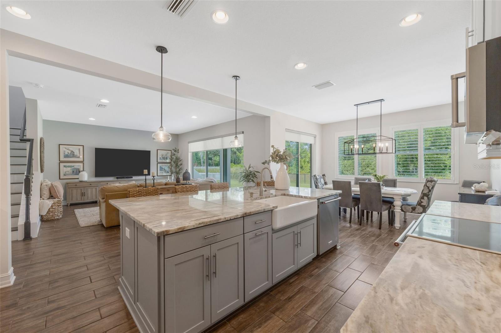 HIXON PRESERVE - Residential