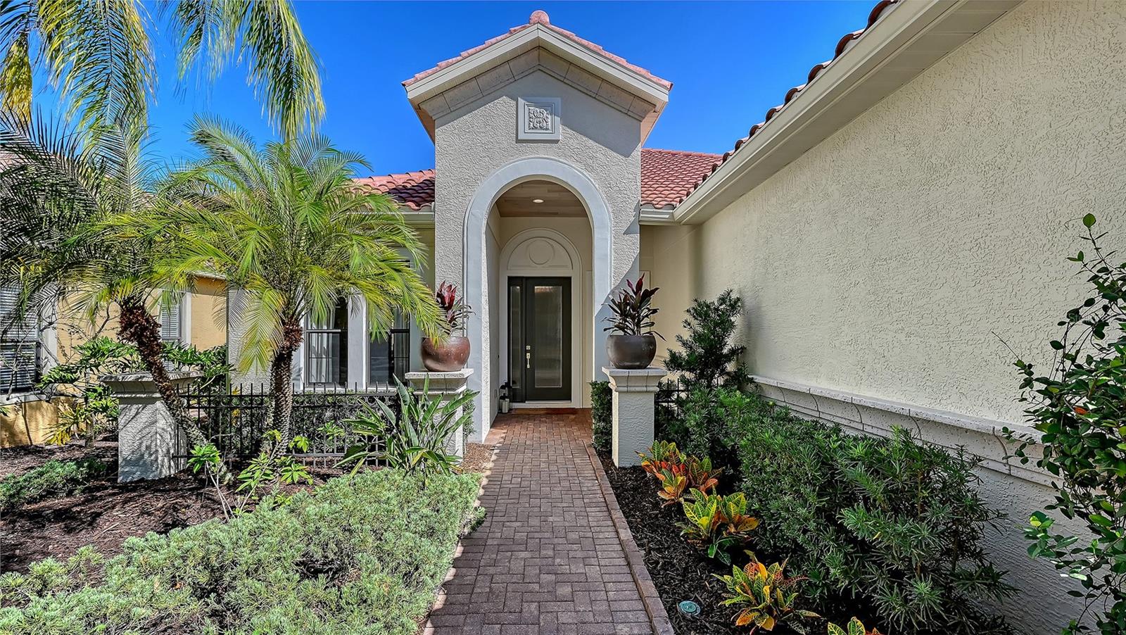 LAKEWOOD RANCH COUNTRY CLUB VILLAGE EE 2A-2E - Residential