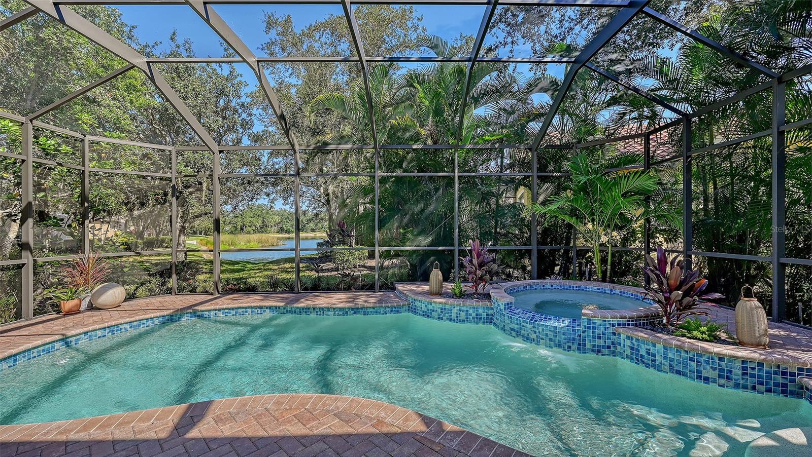 LAKEWOOD RANCH COUNTRY CLUB VILLAGE EE 2A-2E - Residential