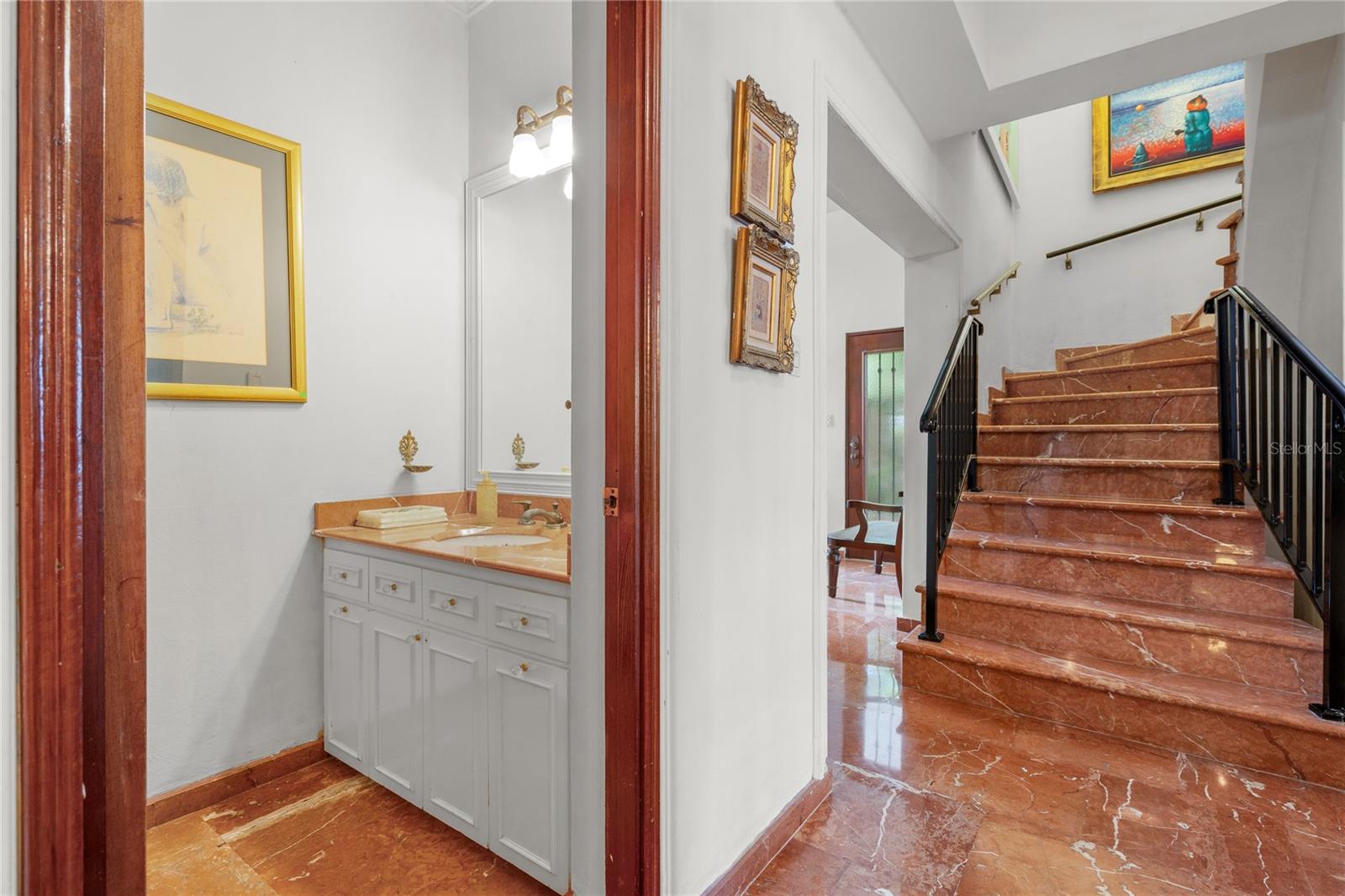 VILLA CAPARRA - Residential