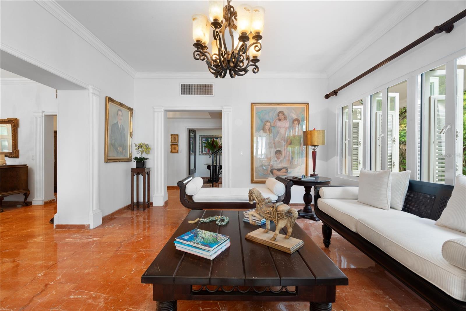 VILLA CAPARRA - Residential