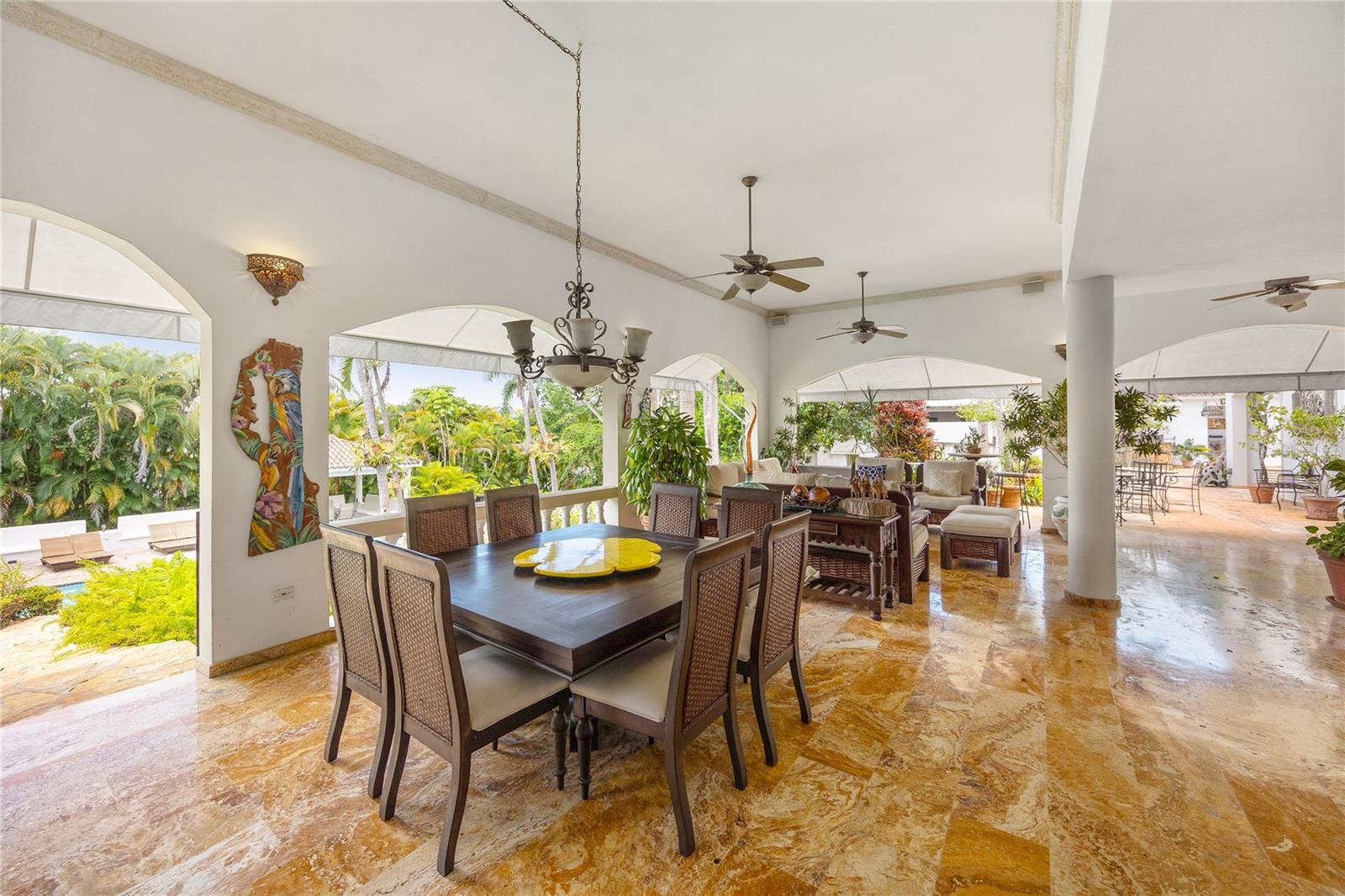 VILLA CAPARRA - Residential