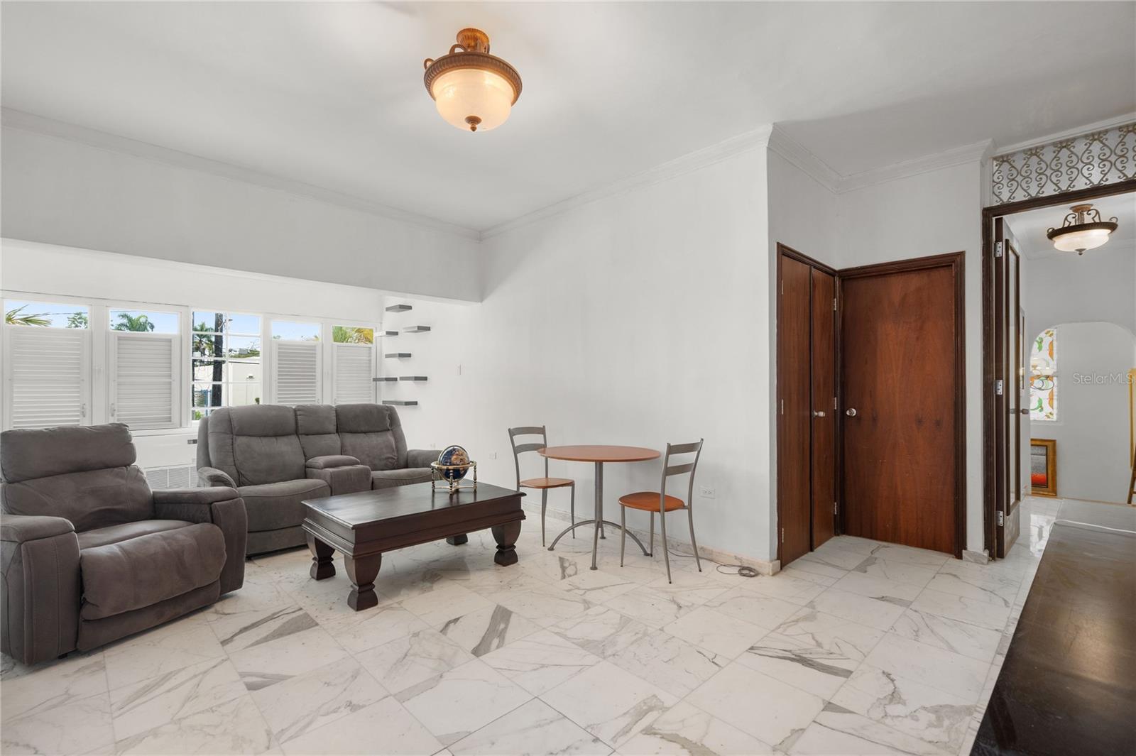 VILLA CAPARRA - Residential