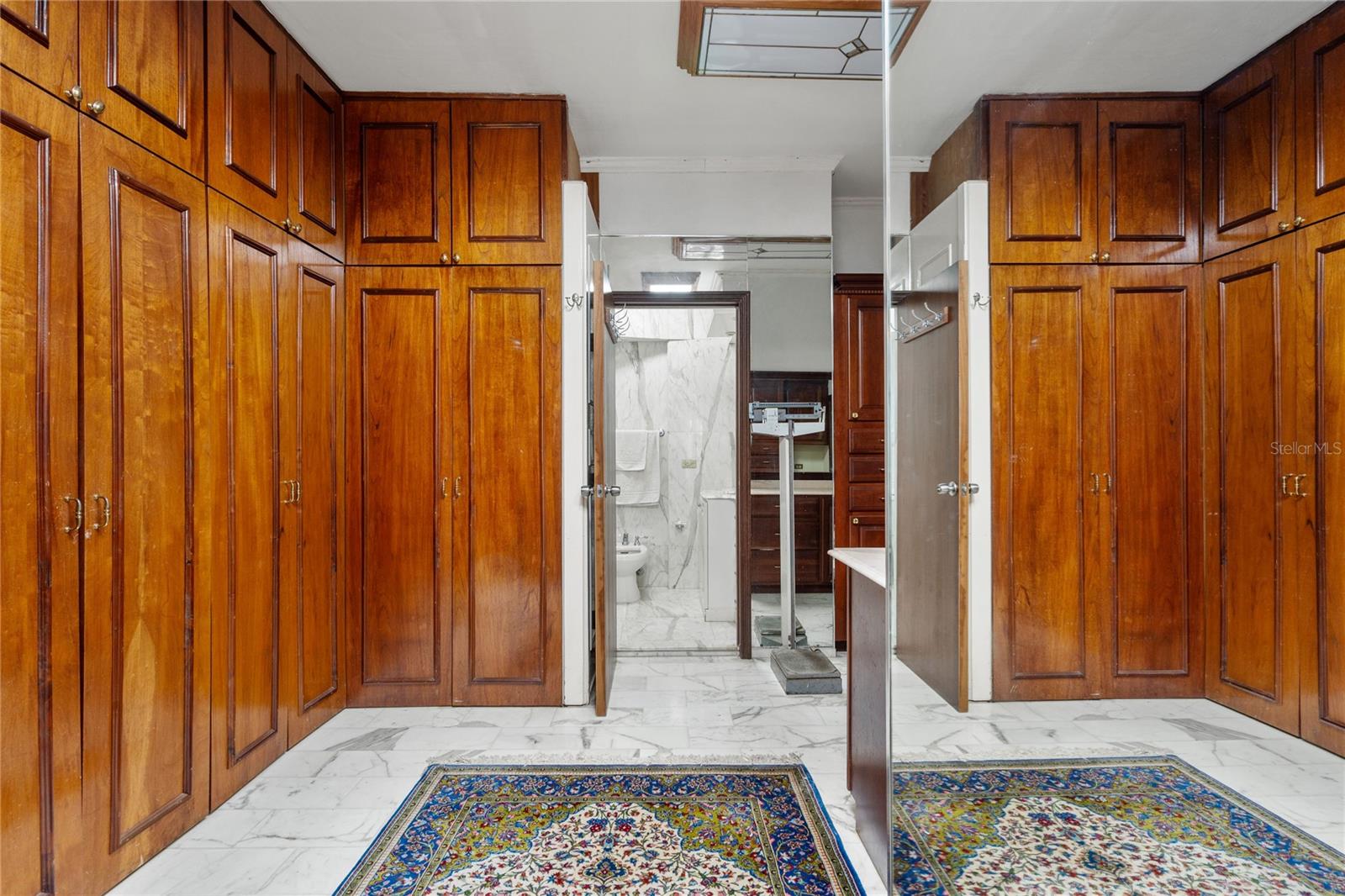 VILLA CAPARRA - Residential