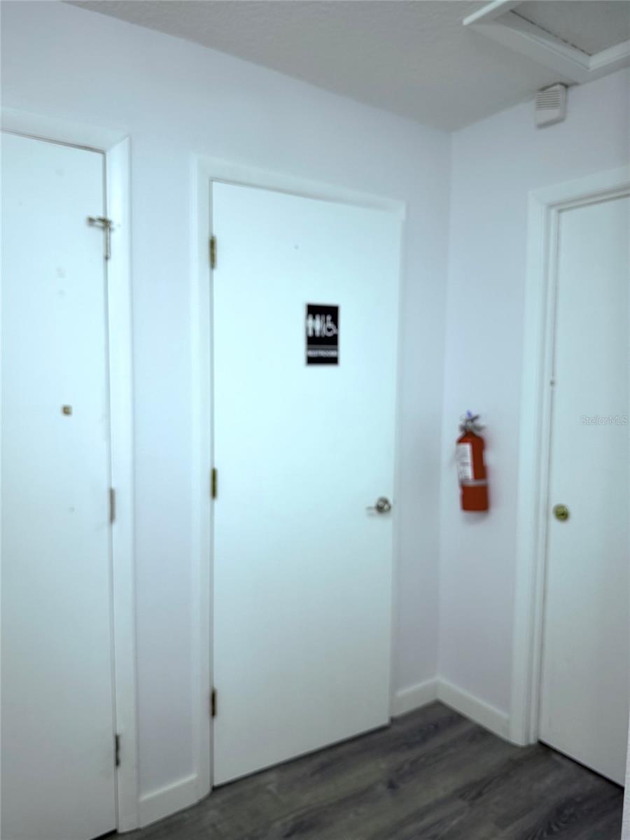 ALEXANDRIA OR OVIEDO - Commercial Sale